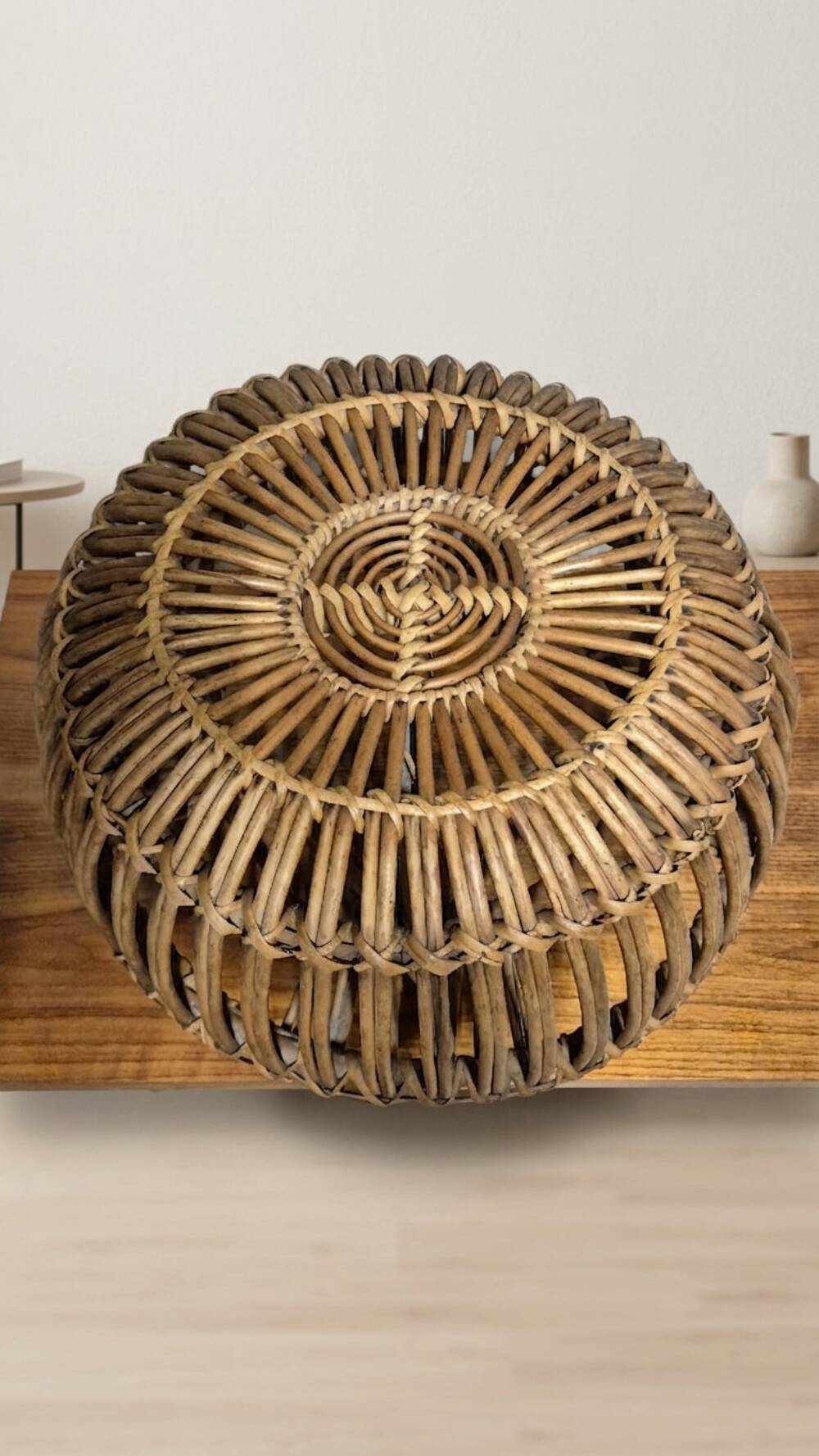 Mid-century woven rattan ottoman by Franco Albini, 1950s, Italy, 50 × 50 × 30 cm