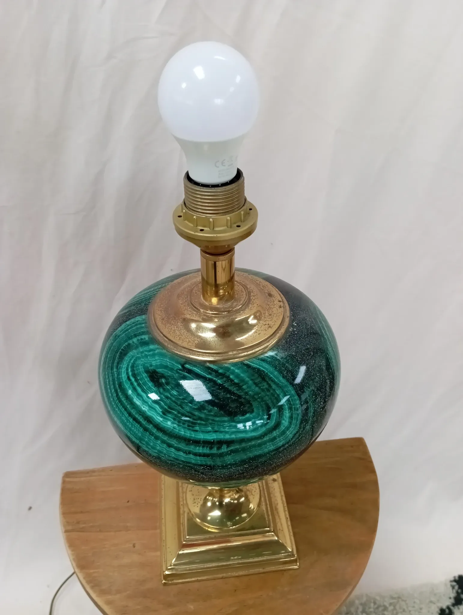 Ceramic lamp with gold metal from the 80s