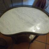 Paire de tables de chevet Anciennes Forme Haricot style Louis XVI- dessus marbre