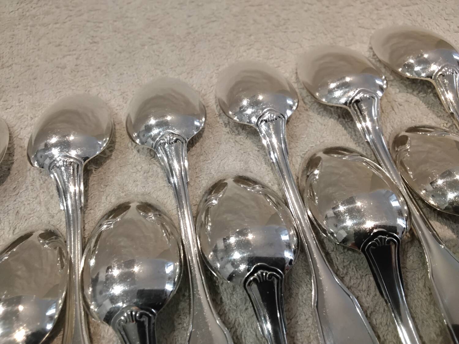 12 silver-plated coffee spoons, Christofle Vendome, 13.6 cm