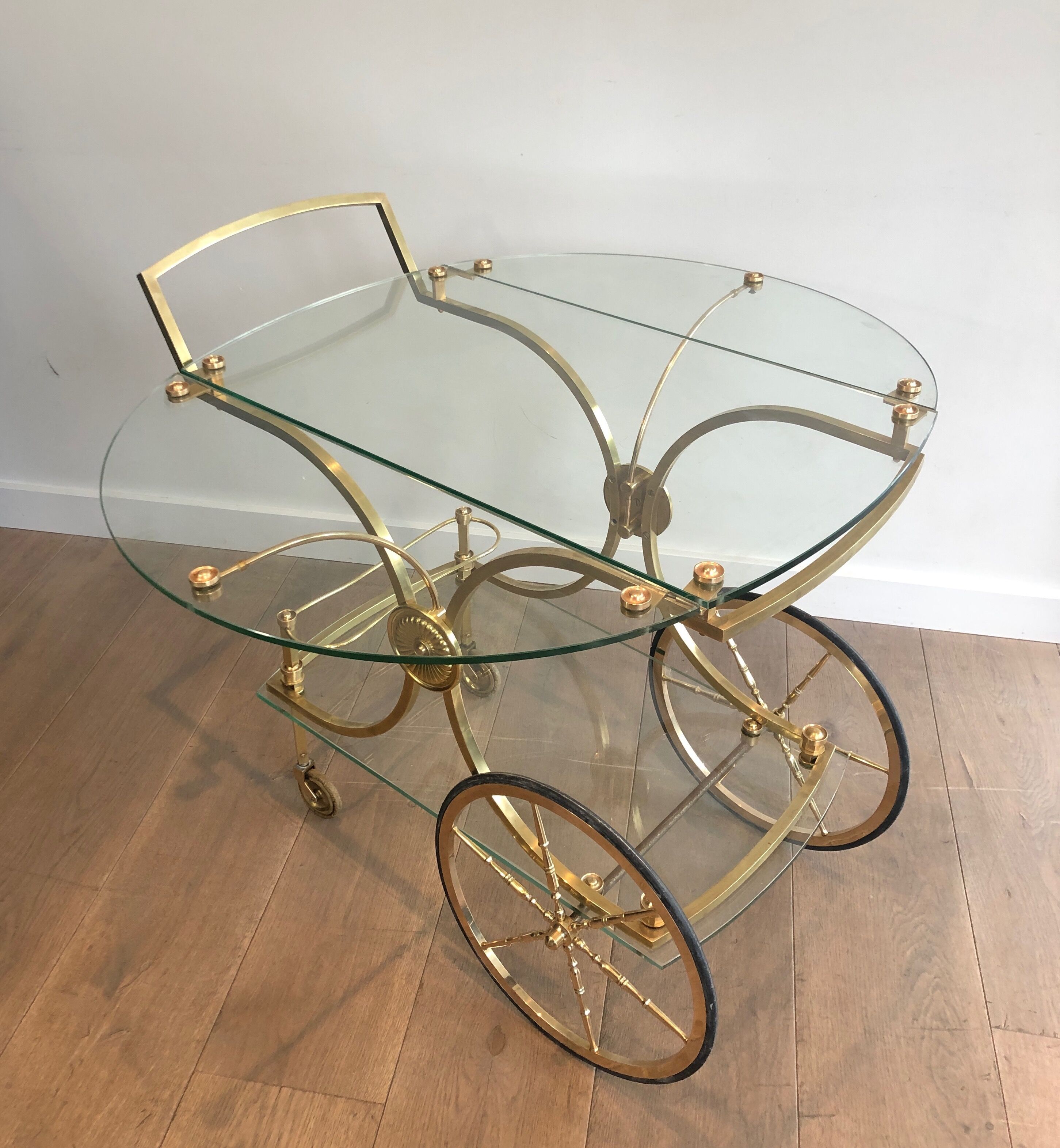 Neo classical style table in silver and gold metal and glass