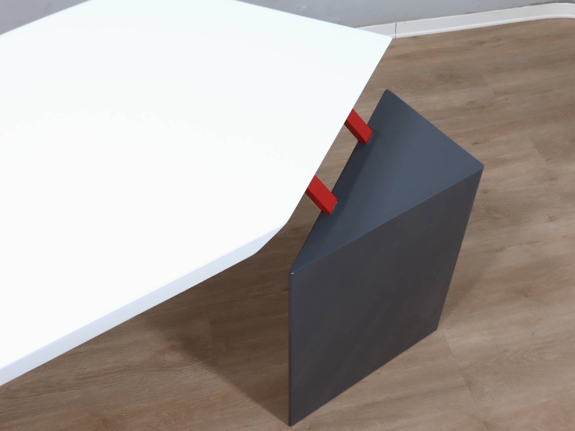 Post-Modern writing desk by Saporiti design Franco Corradini 1980s