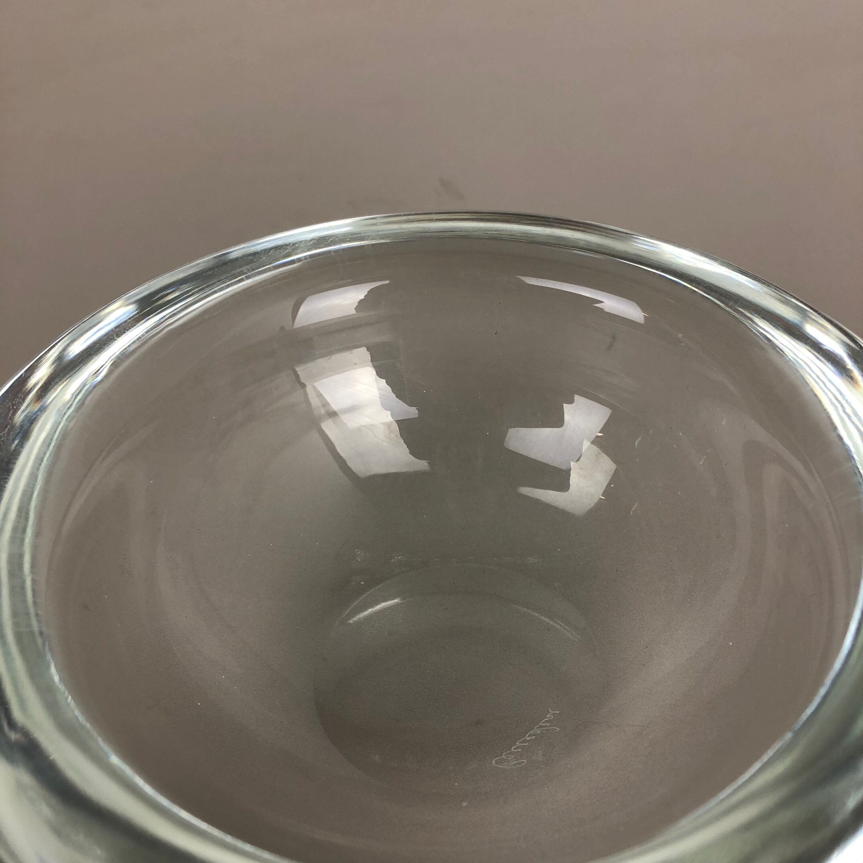 Murano heavy clear glass shell bowl, by Gino Cenedese Italy, 1960