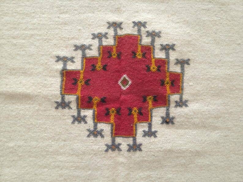 Handwoven Moroccan Berber rug 150/250cm