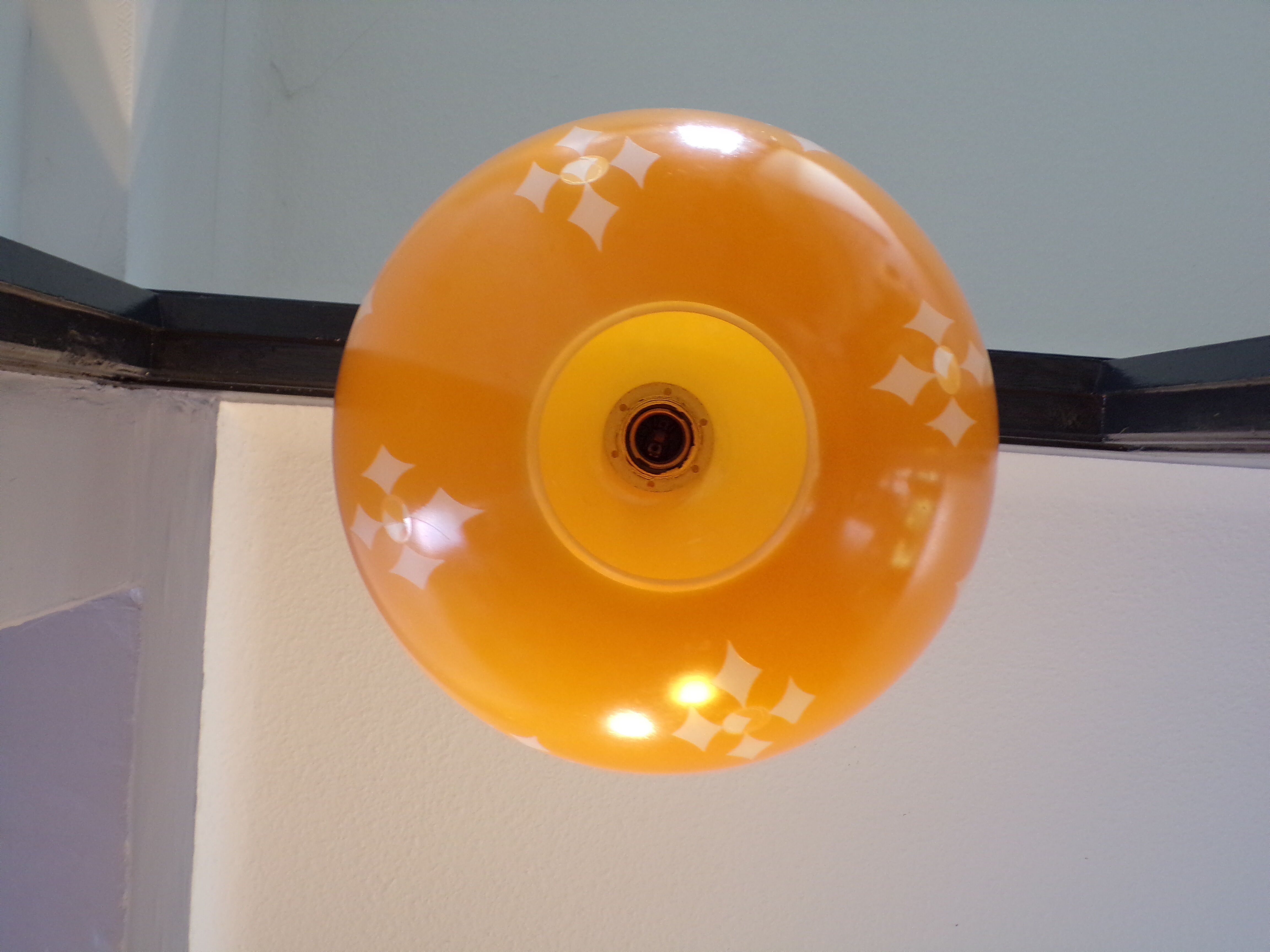 Suspension ball yellow glass 1970