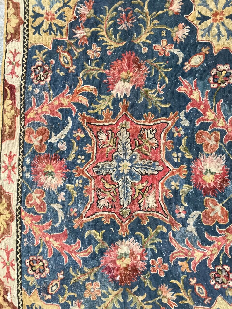 Ancient Portuguese dot rugiola 168x258 cm