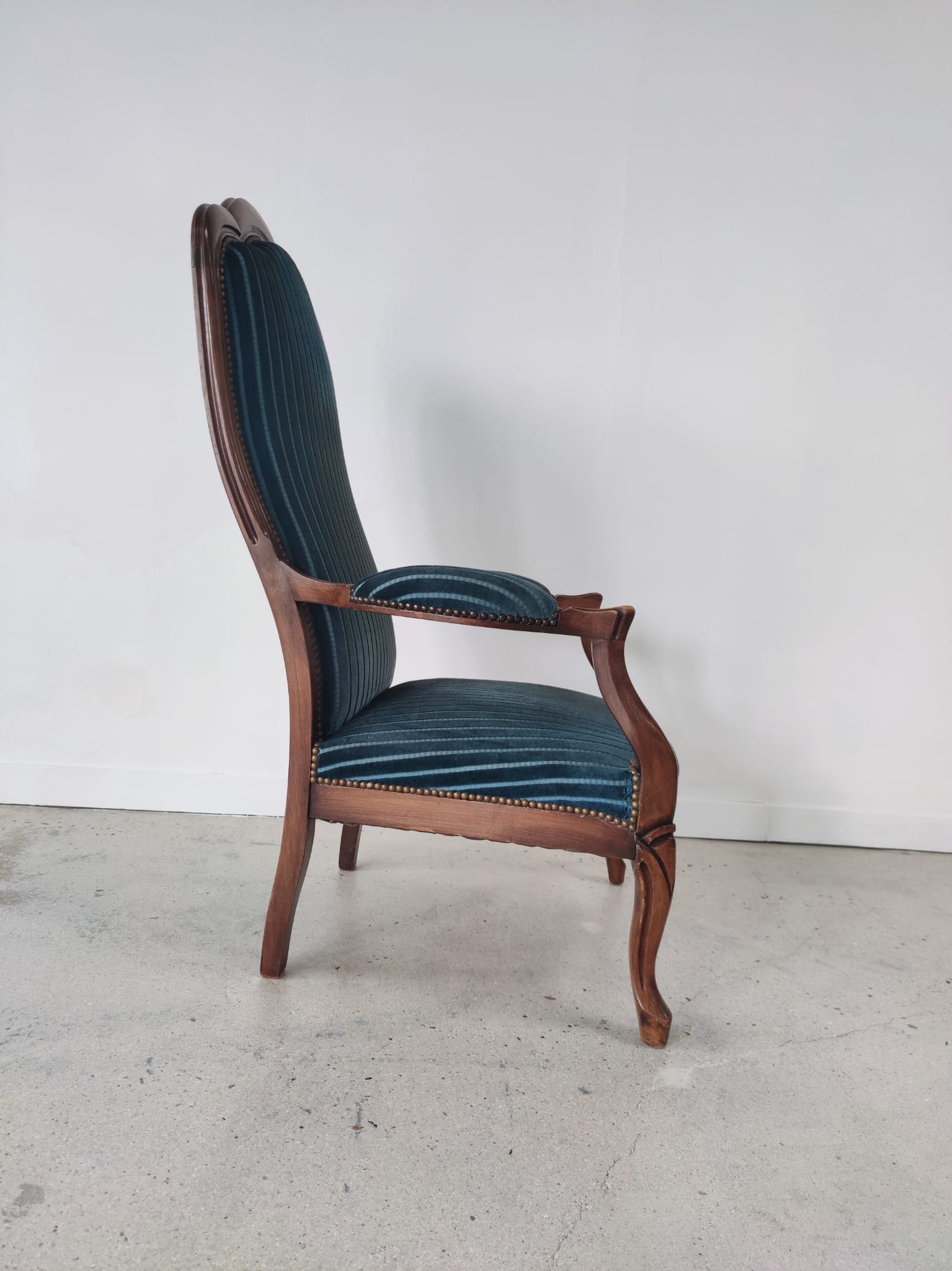Voltaire armchair velvet striped blue