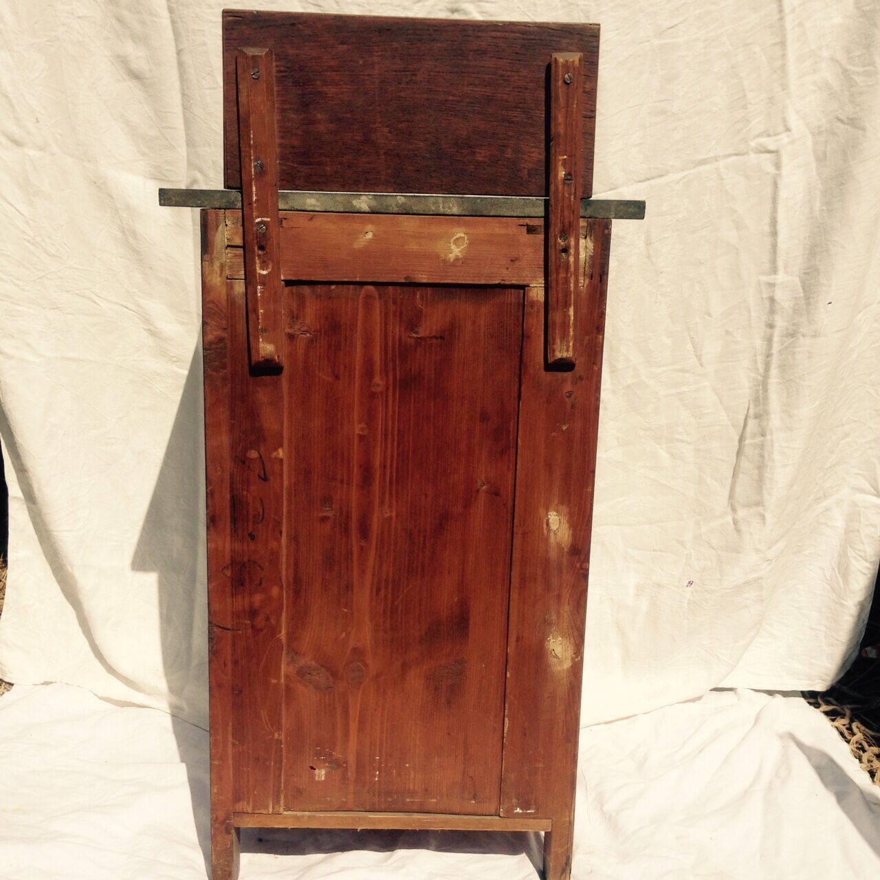 Art deco nightstand