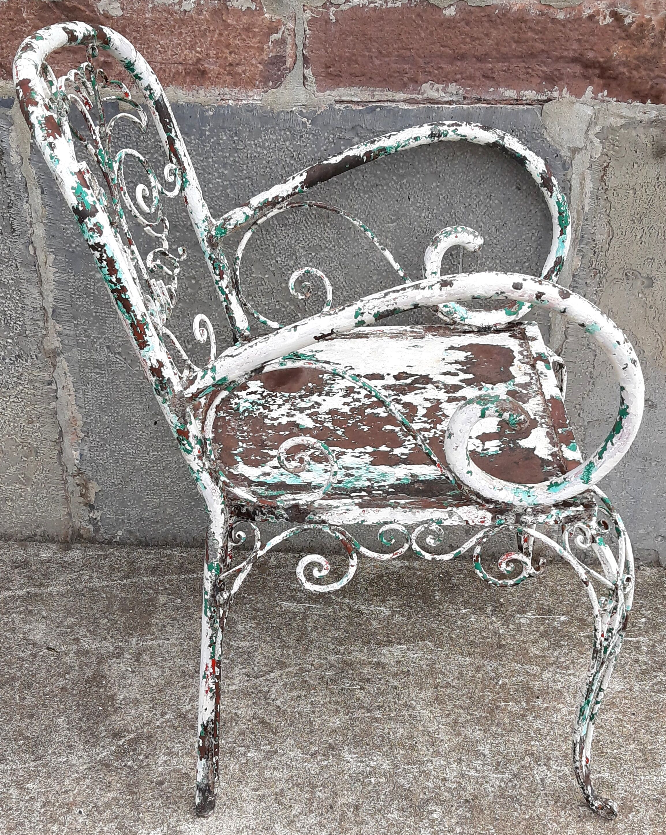 Fauteuil en fer forgé