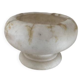Pot en albatre vintage