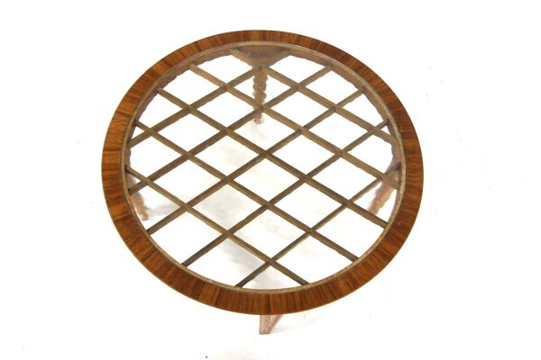 Table basse en noyer,  Niels Enström, Ferdinand Lundquist & Co. Swedish Modern, Suède, 1940