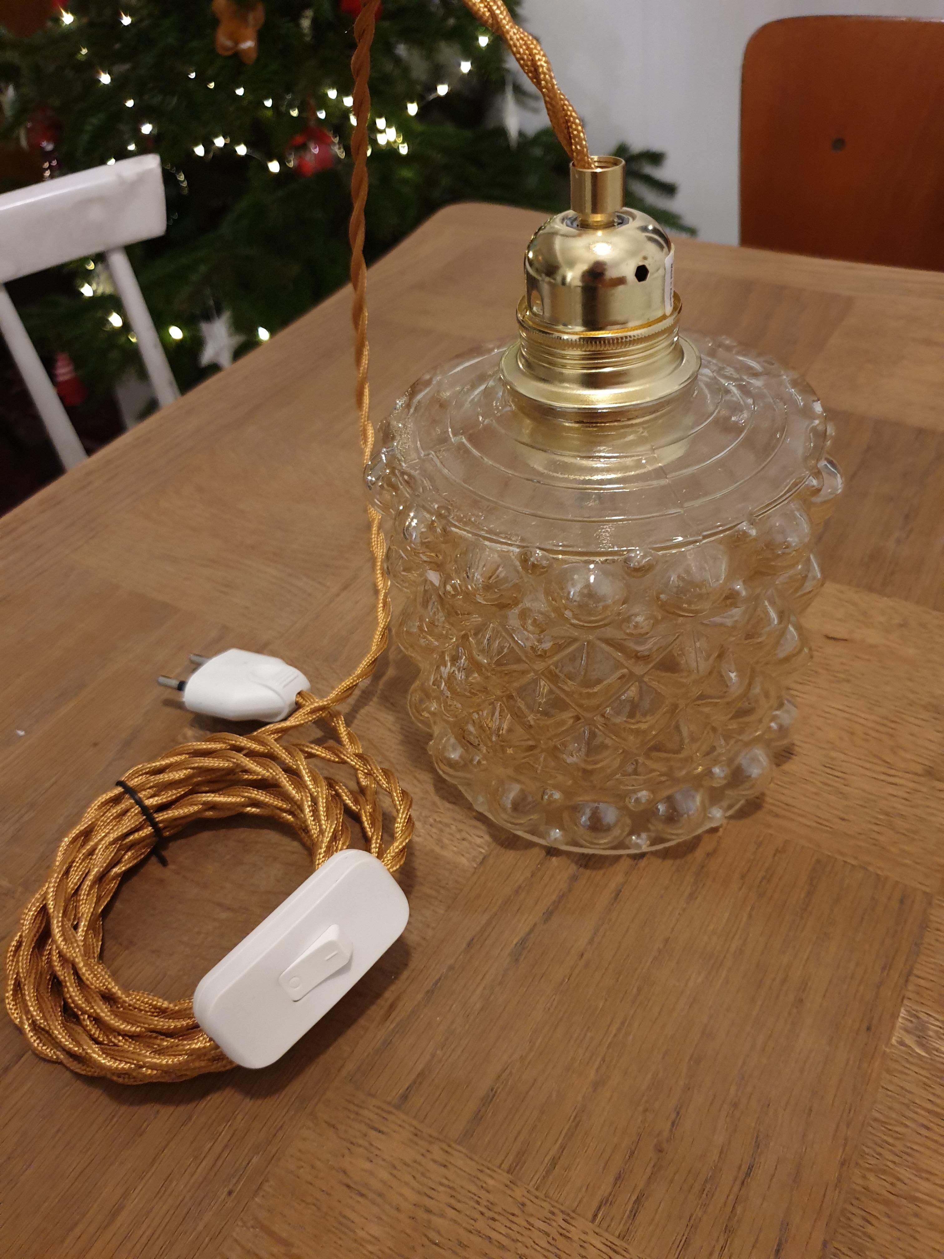 Soaked glass hand lamp