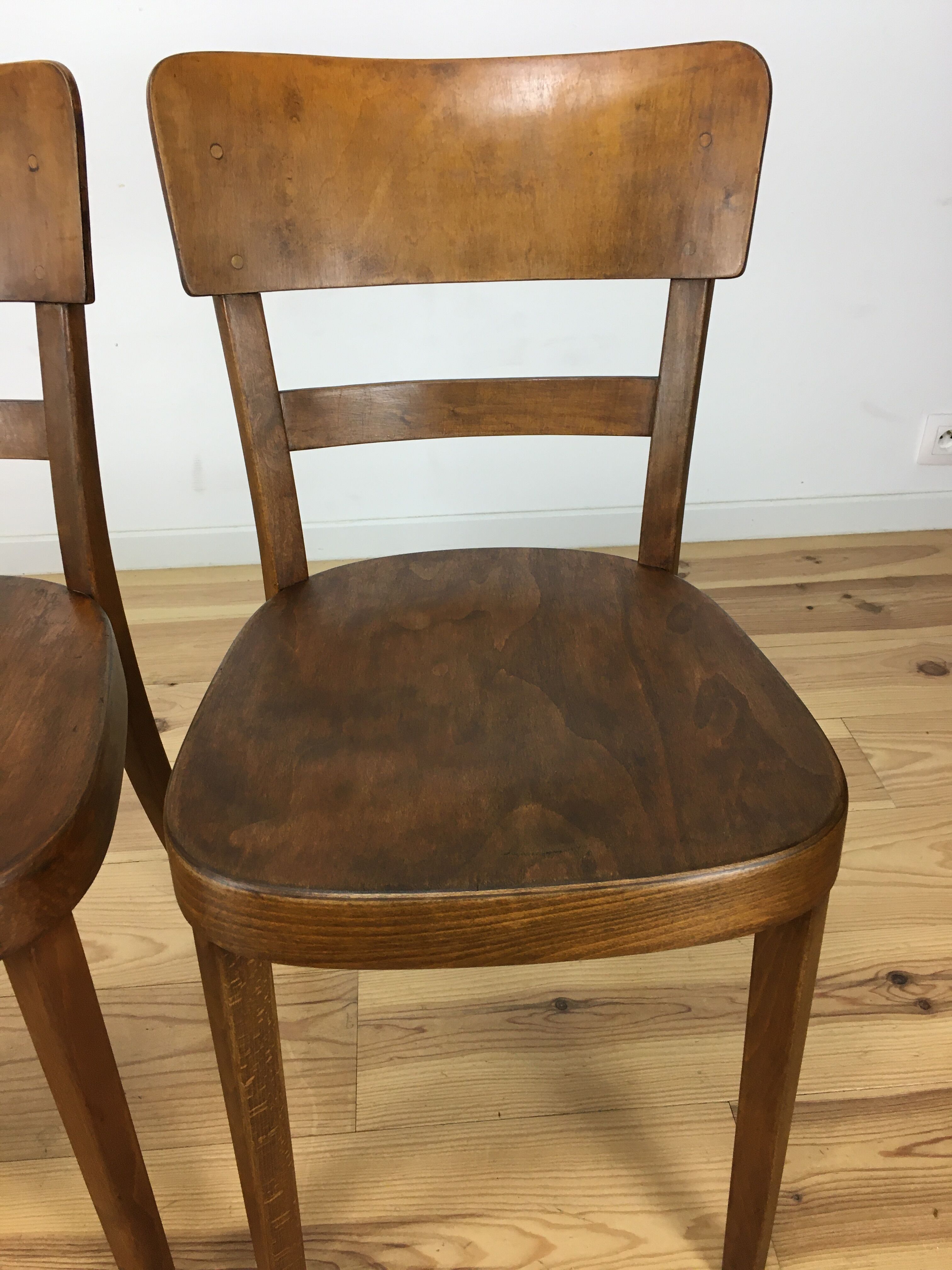 2 chairs bistros Horgen Glarus