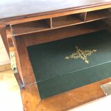 French marine work dresser