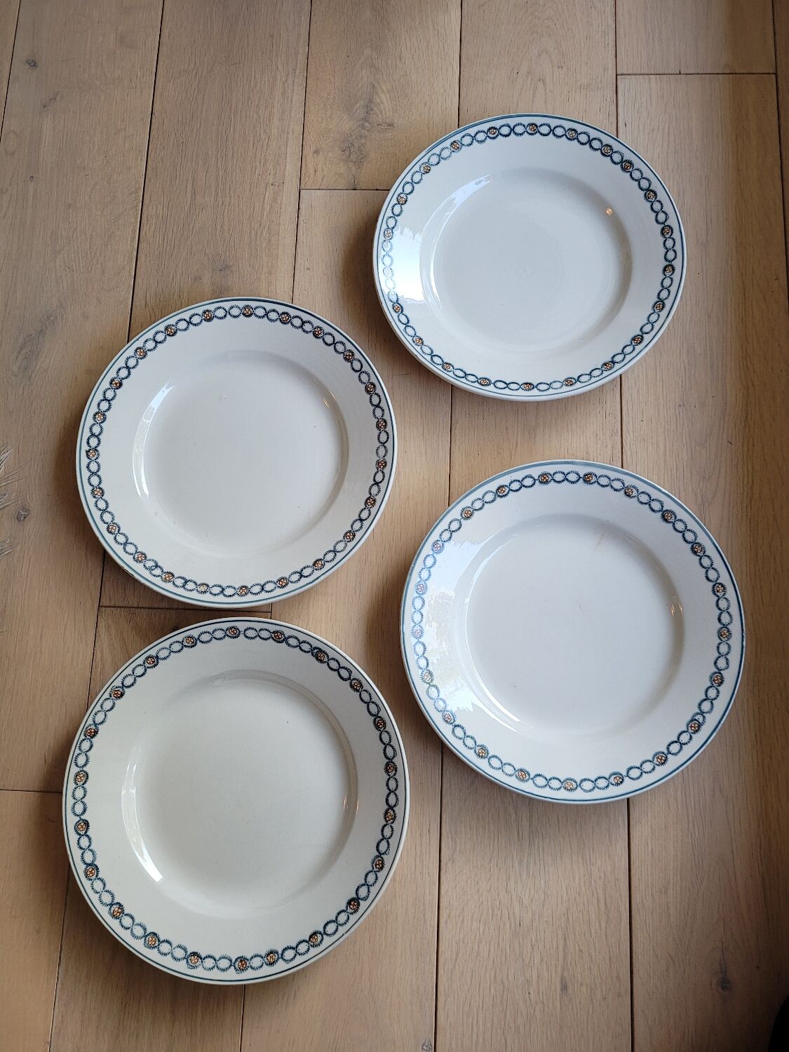 Lot n°2 of 4 flat plates BRE PMPS from Longwy