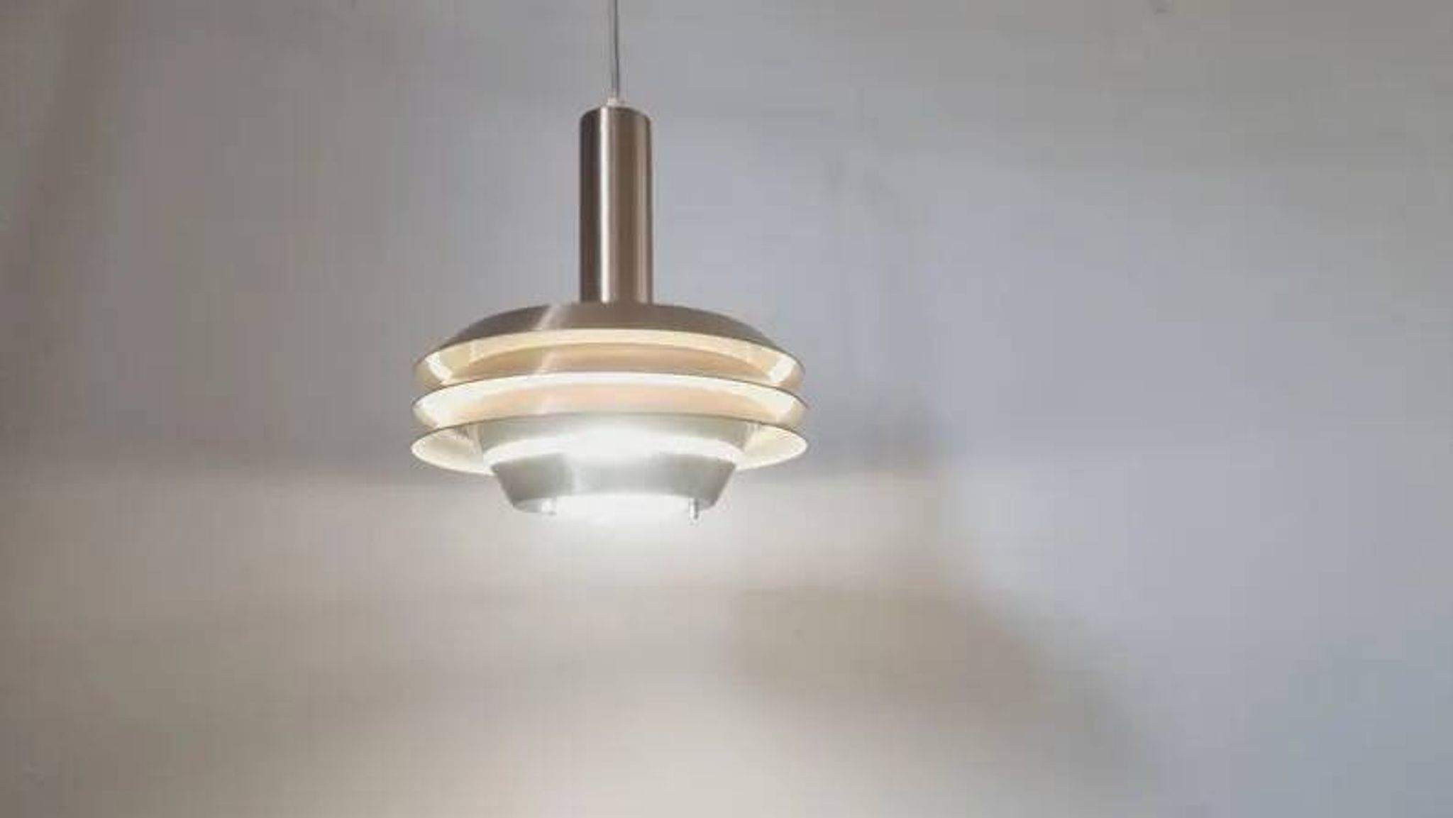 Suspension mid-century, Jo Hammerborg, Danemark, années 1970