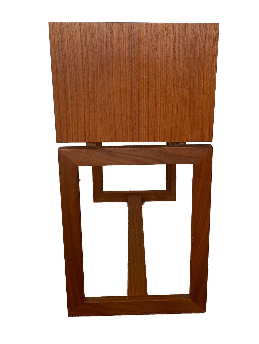 Commode scandinave