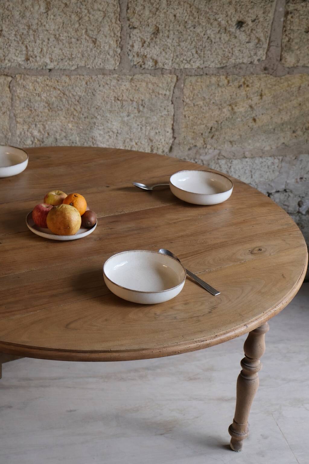 Round walnut table – modular with drop leaves – charming country chic