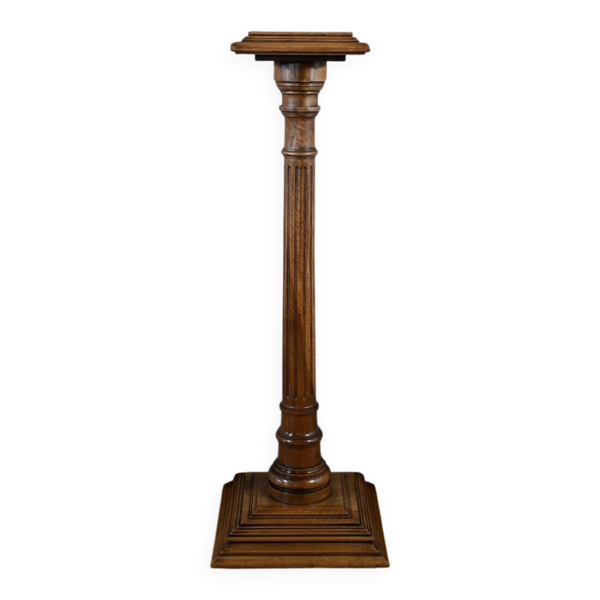 Colonne en Noyer, style Louis XVI – 1920