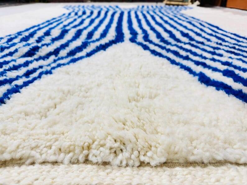 Traditional handmade Azilal rug 250cmx150cm
