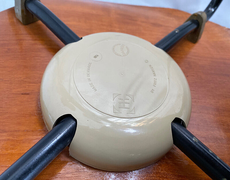 Set of four Danish hammer chairs by Arne Jacobsen for Fritz Hansen