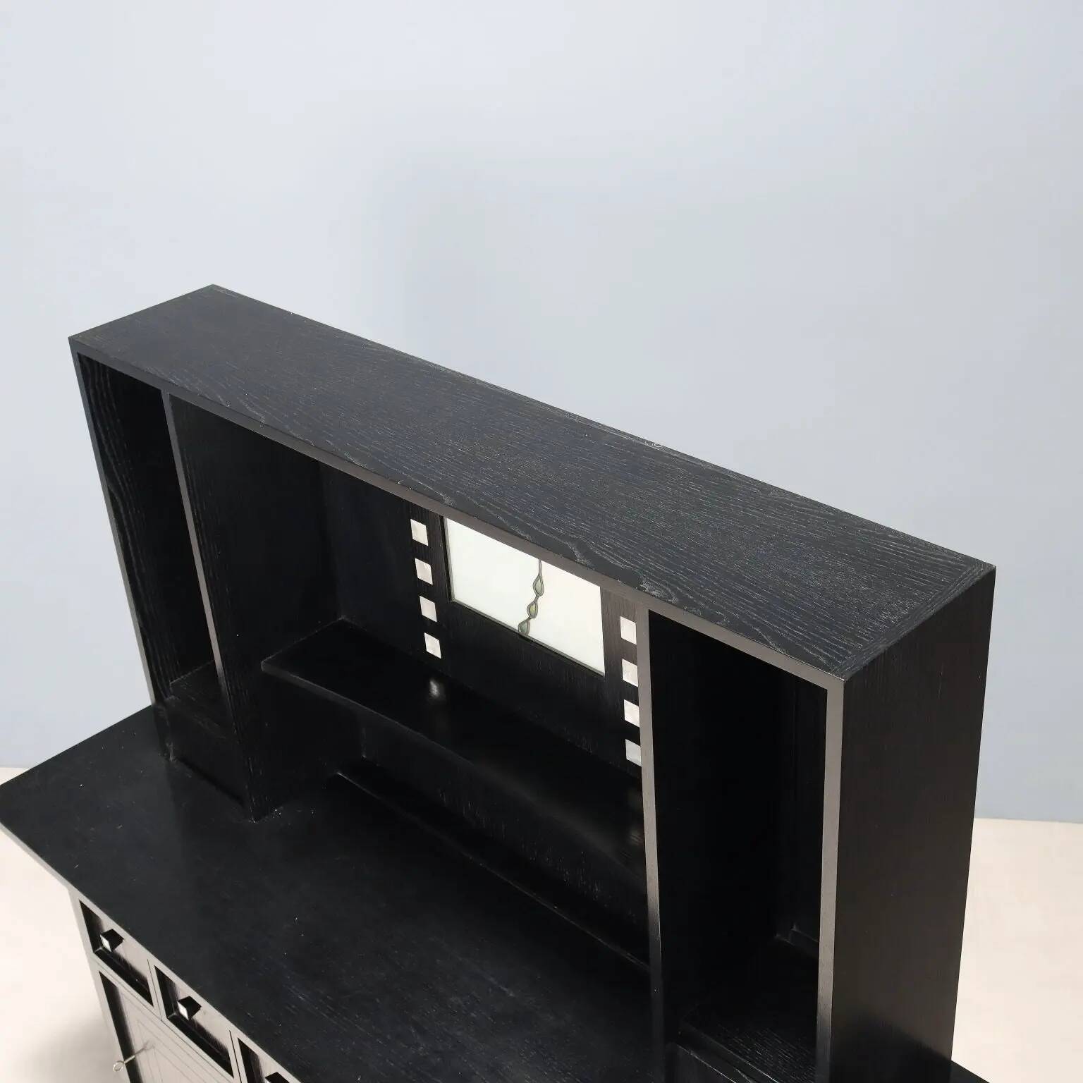 Vintage buffet Cassina design Charles Rennie Mackintosh 1980s