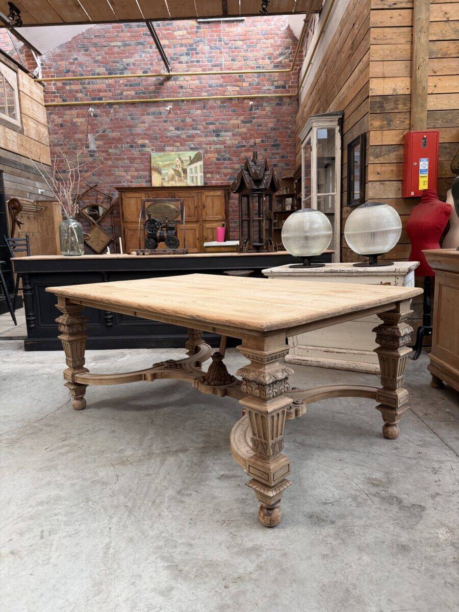 Atypical table from the late 19th century.