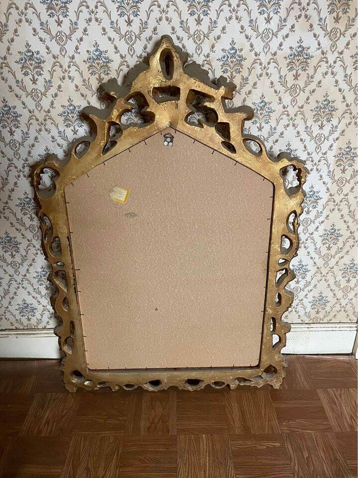 Miroir doré Louis XV