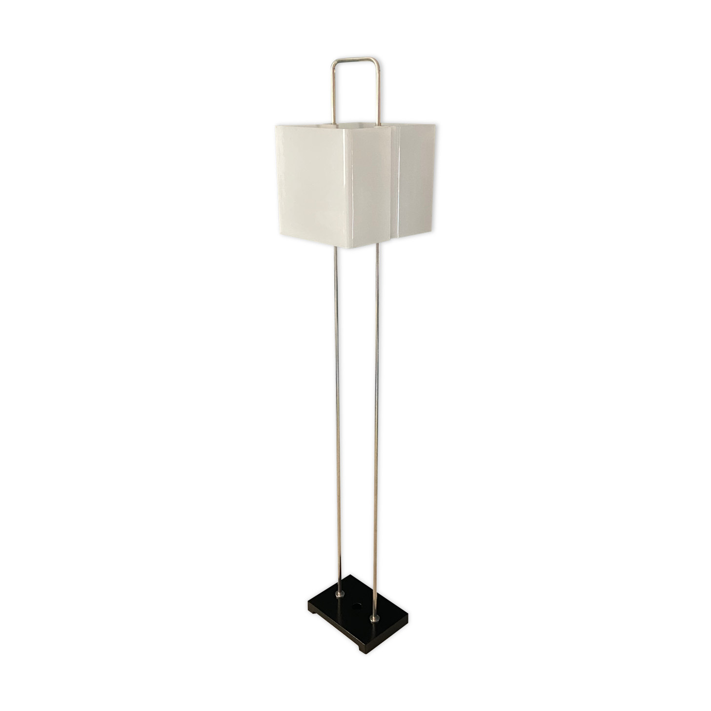 Lampadaire italien chrome et altuglas 1960
