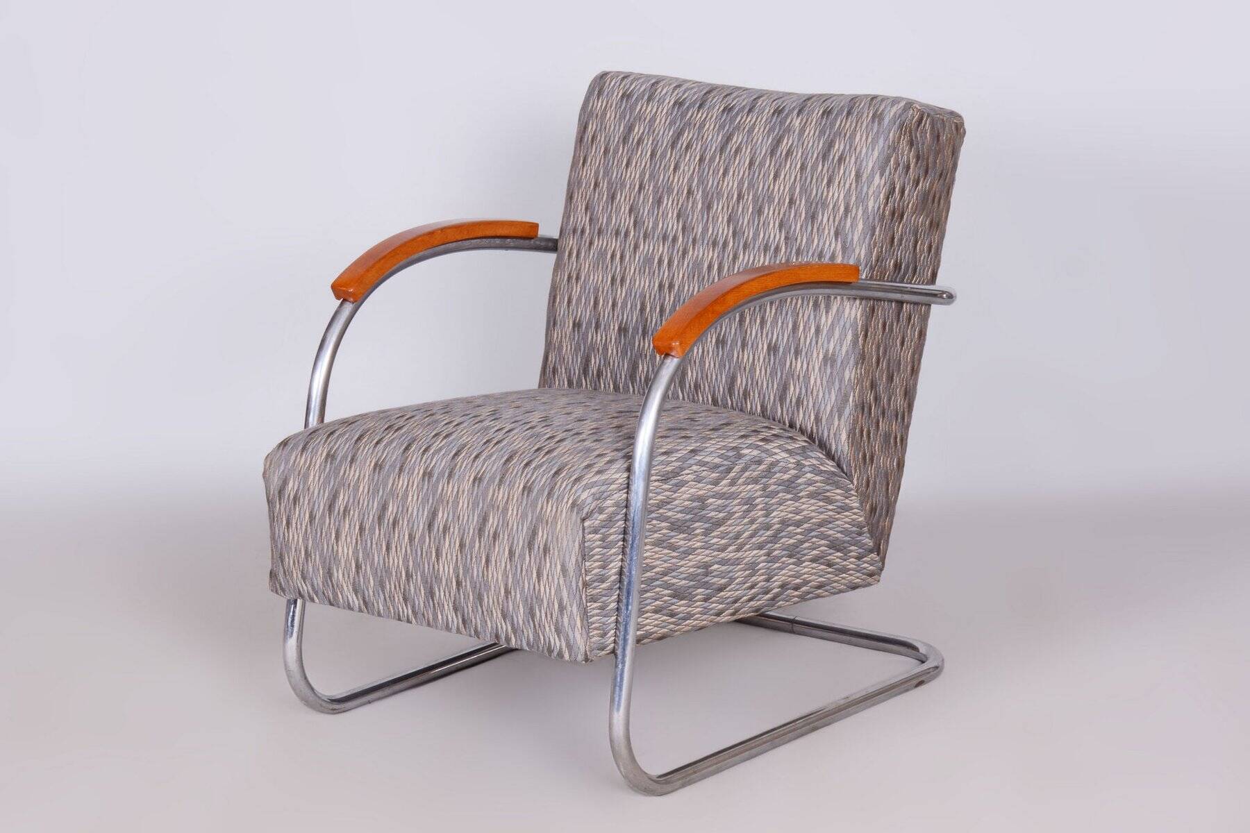 Czech Bauhaus Armchair in Chrome and Beech attributed to Mücke Melder, 1930s