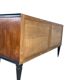 Commode en acajou plaqué avec plateau en verre vert, années 1950