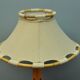 Lampe en bois avec abat-jour