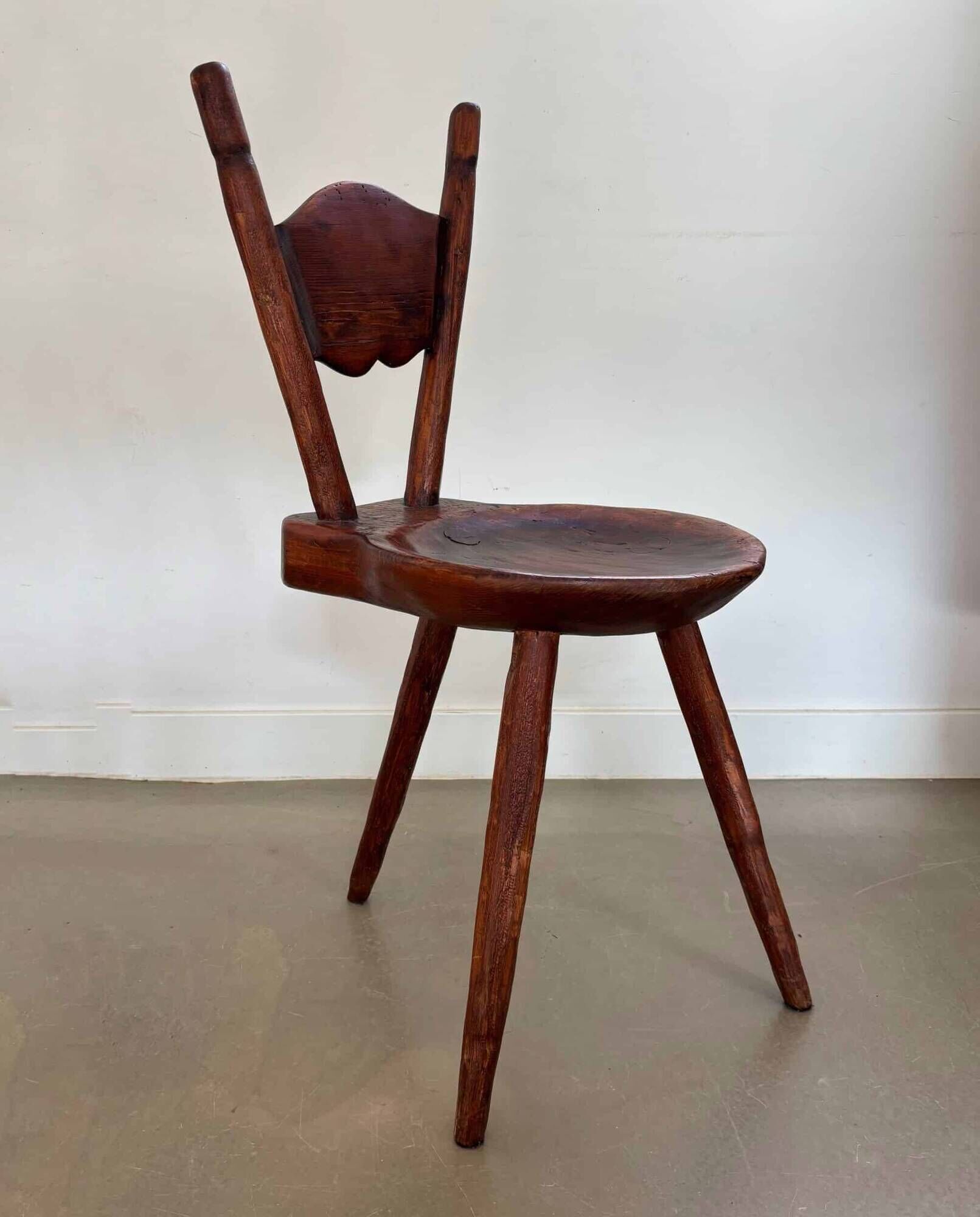 Antique wooden farmhouse tripod (side) chair, 1900s
