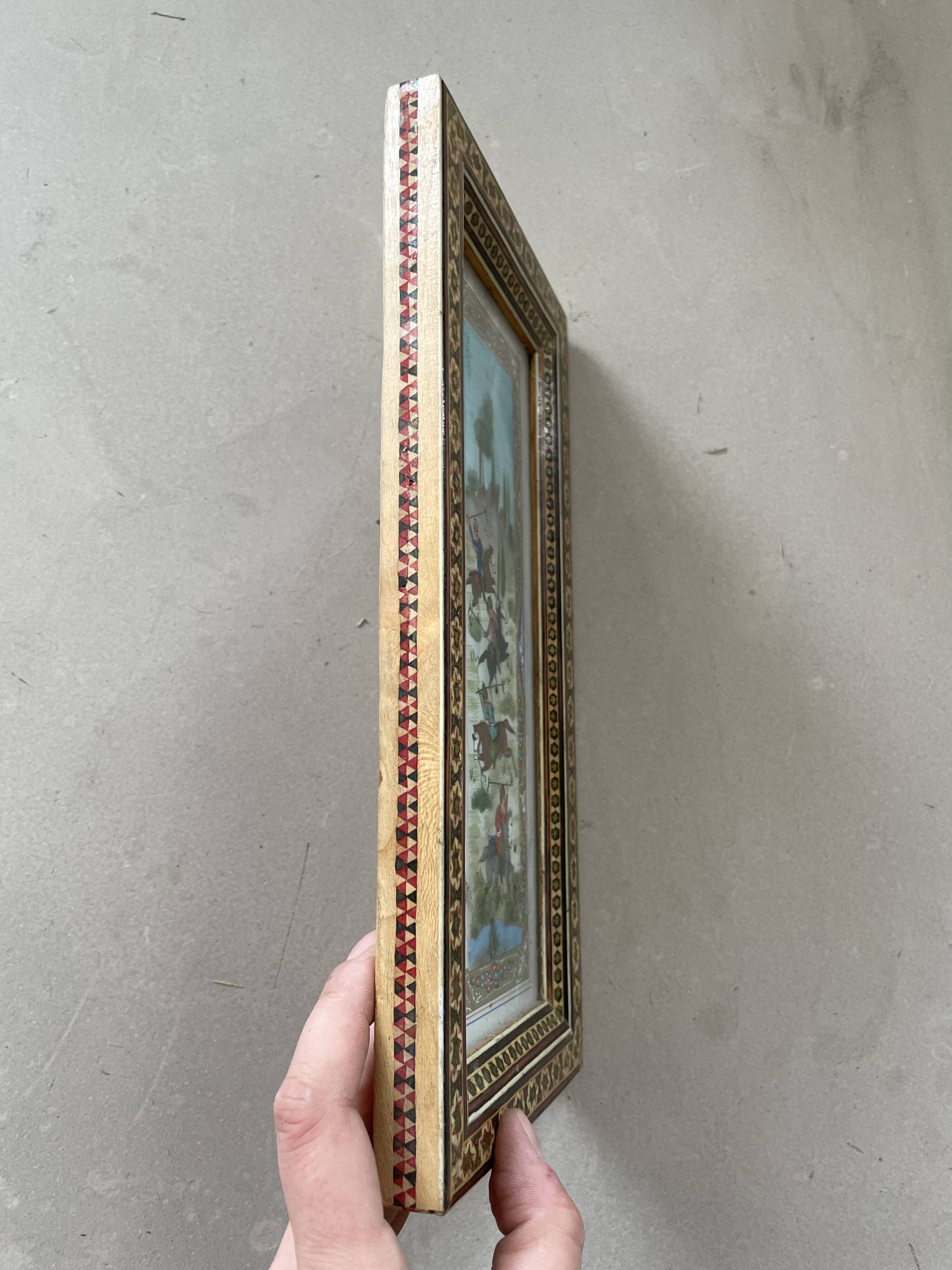 Cadre persan en marqueterie