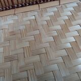 Wicker presentation basket tray