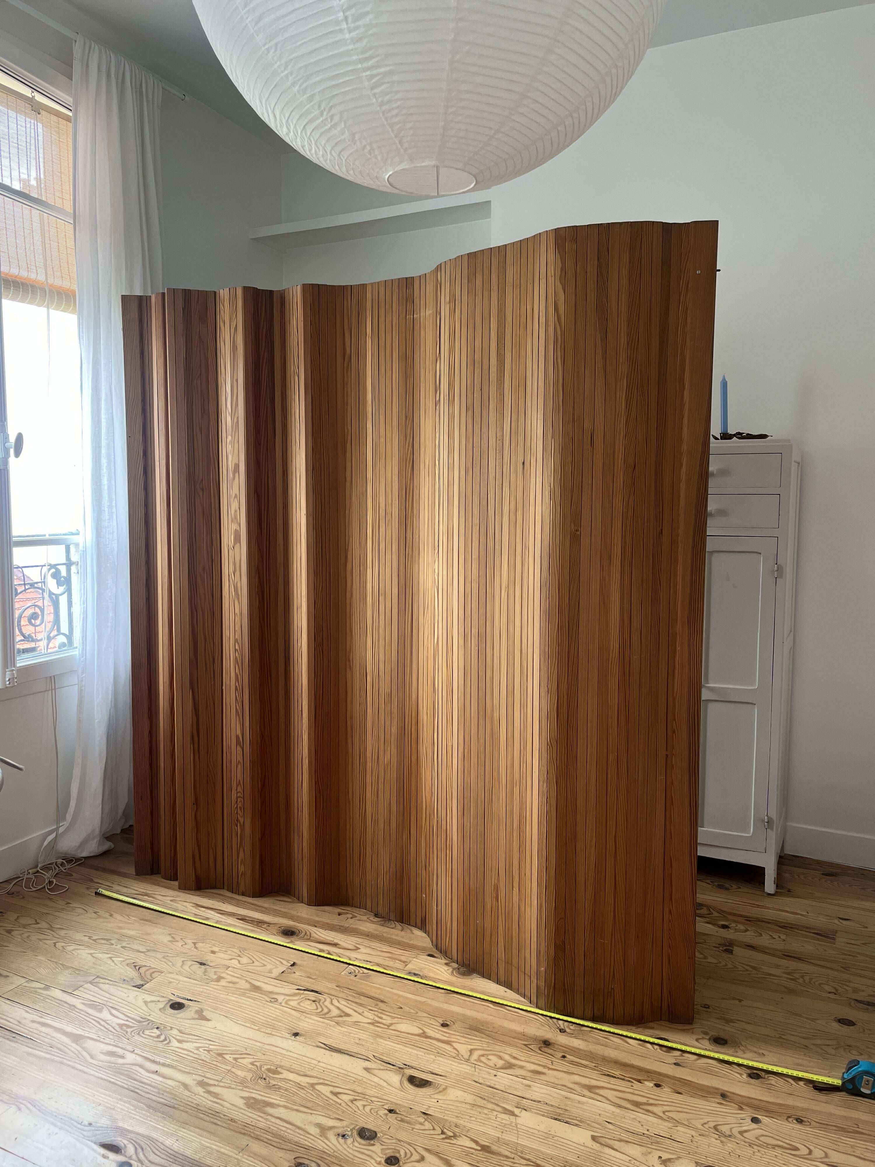 Wooden screen