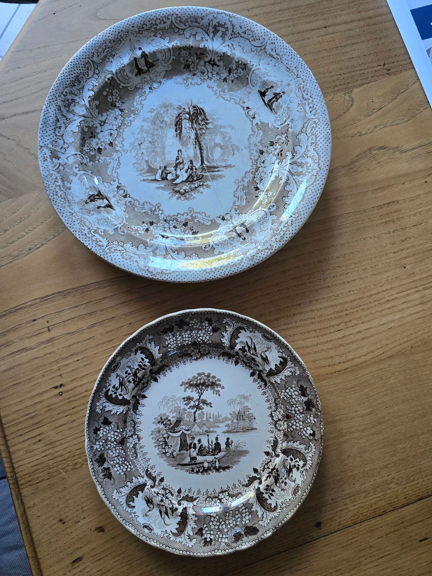 2 assiettes orientalistes XIXe siècle