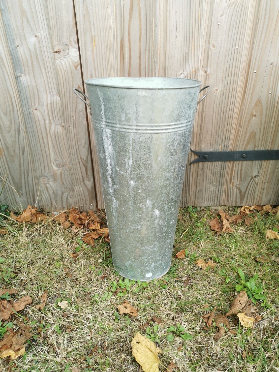 Zinc florist vase n°2