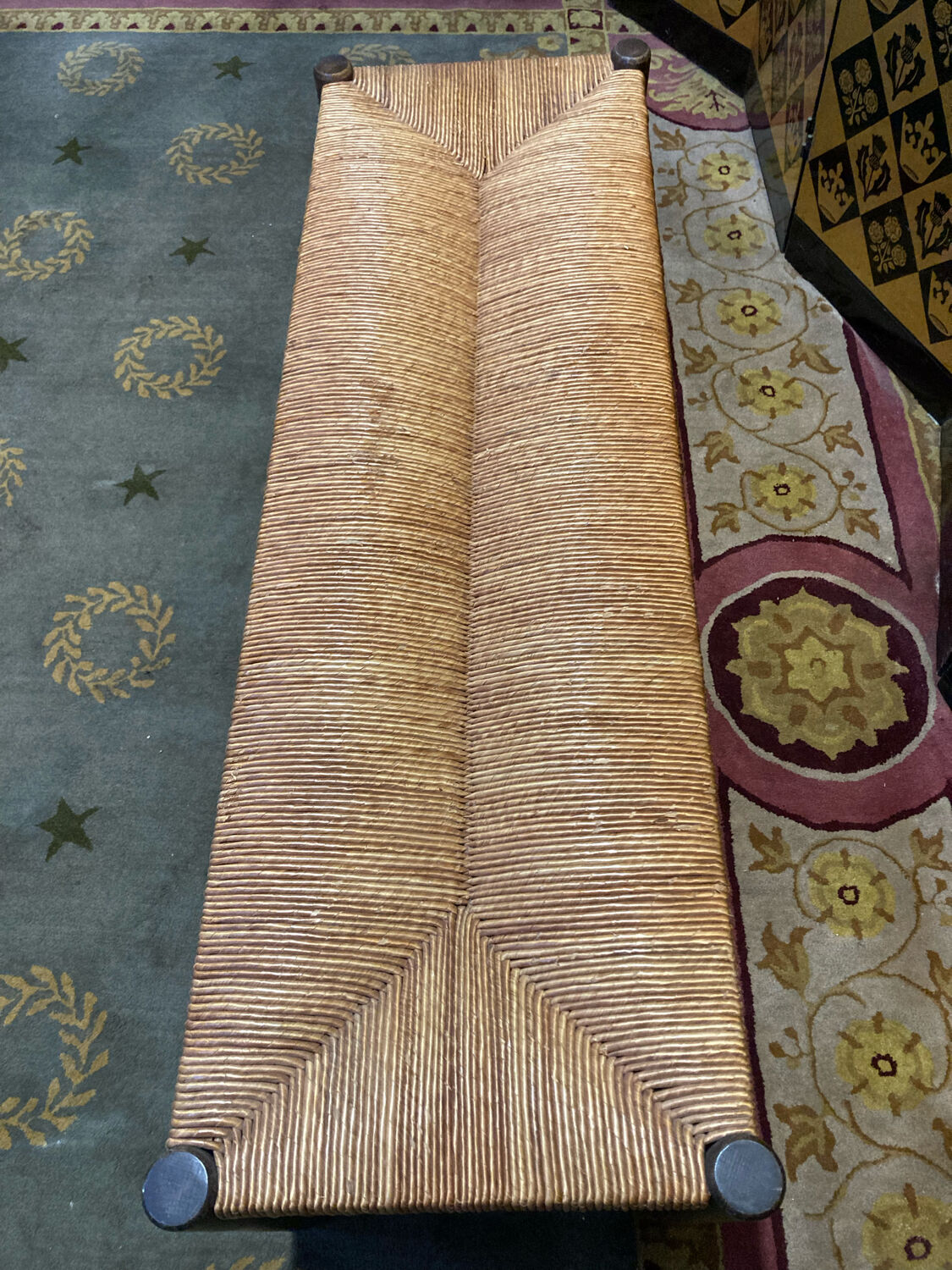 Straw bench