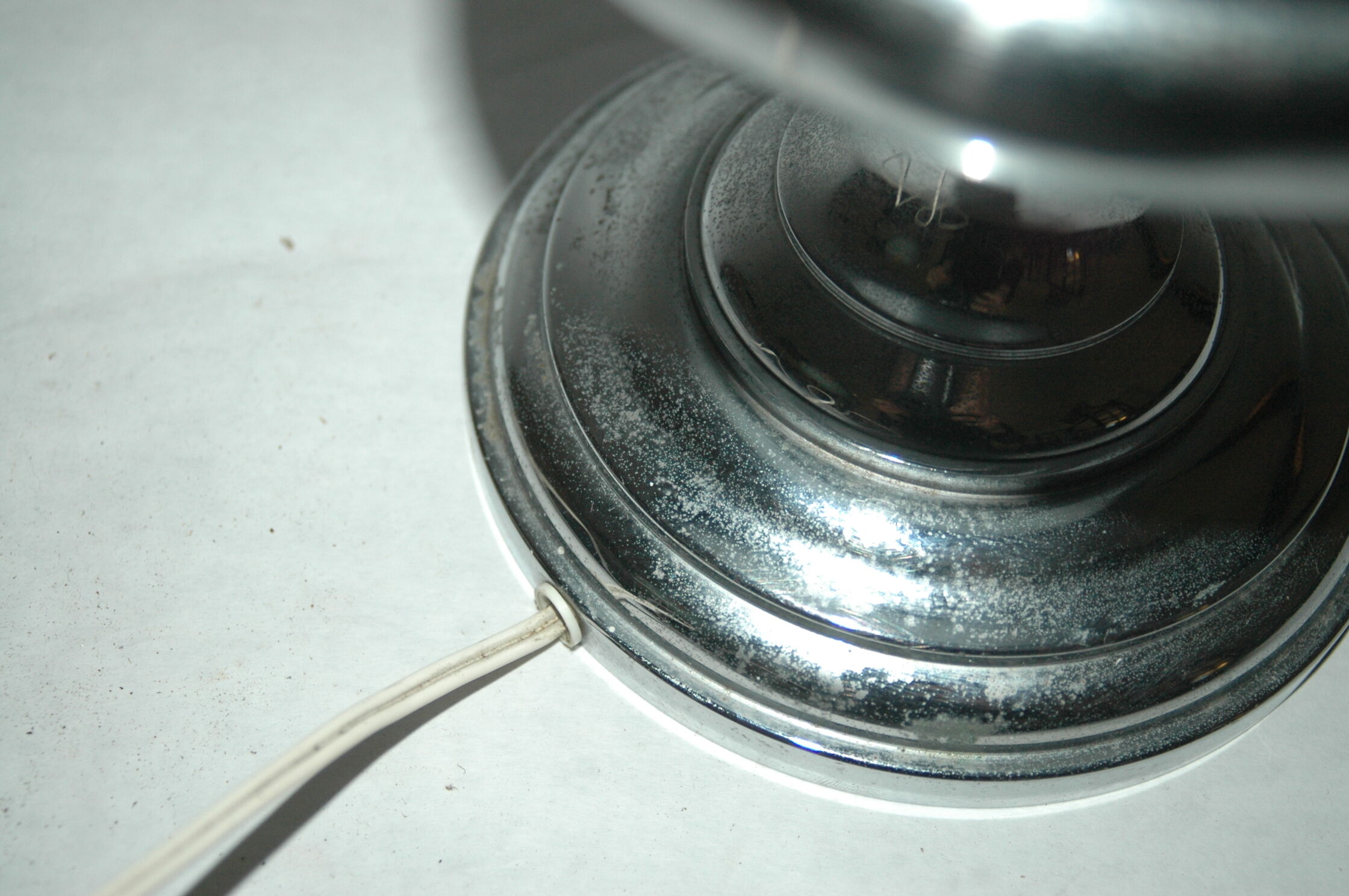 Lamp cast aluminum design chrome 60's