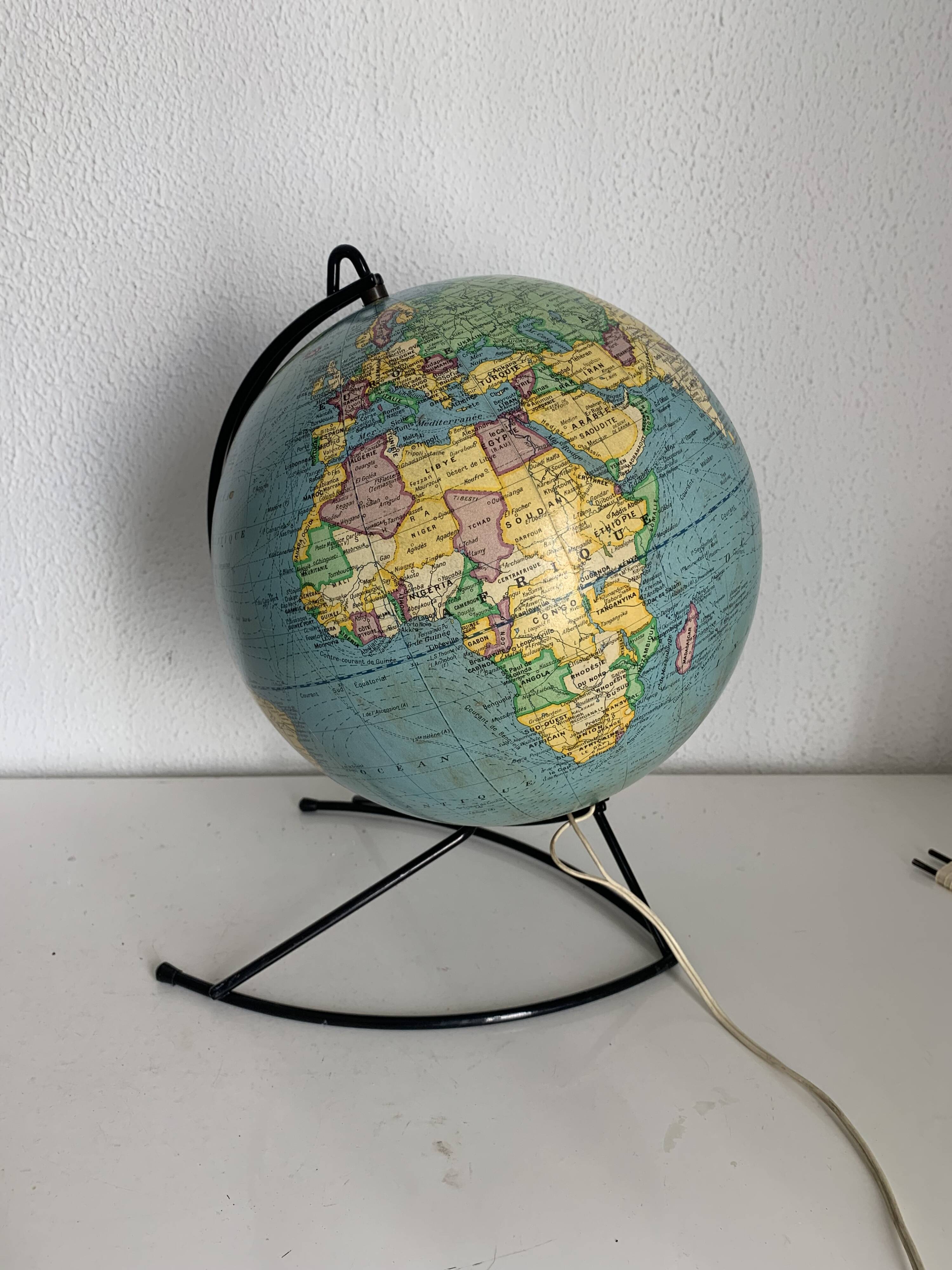 Vintage 1960 globe terrestrial world map Girard Barrère glass - 36 cm