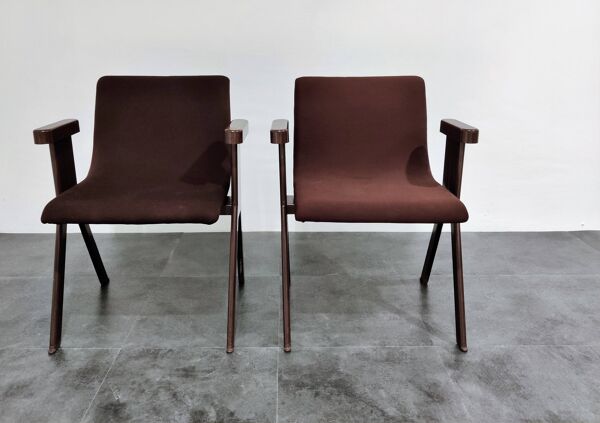 Fauteuils du milieu du siècle par Ettore Sottsass pour Olivetti, années 1970