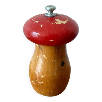 Salière/ poivrière en bois champignon vintage
