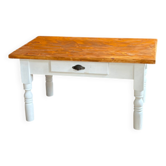 Table basse parisienne