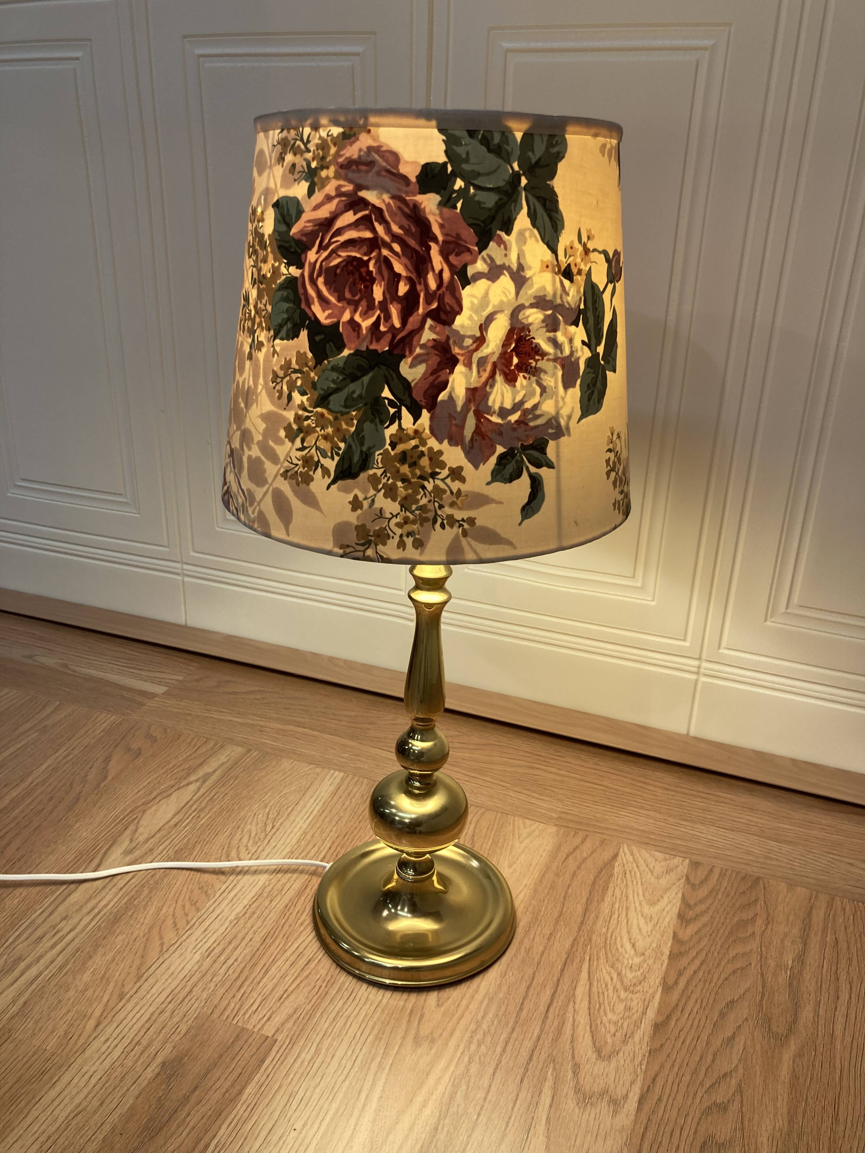 Large scandinavian design lamp 1950.