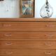 Commode en bois vintage