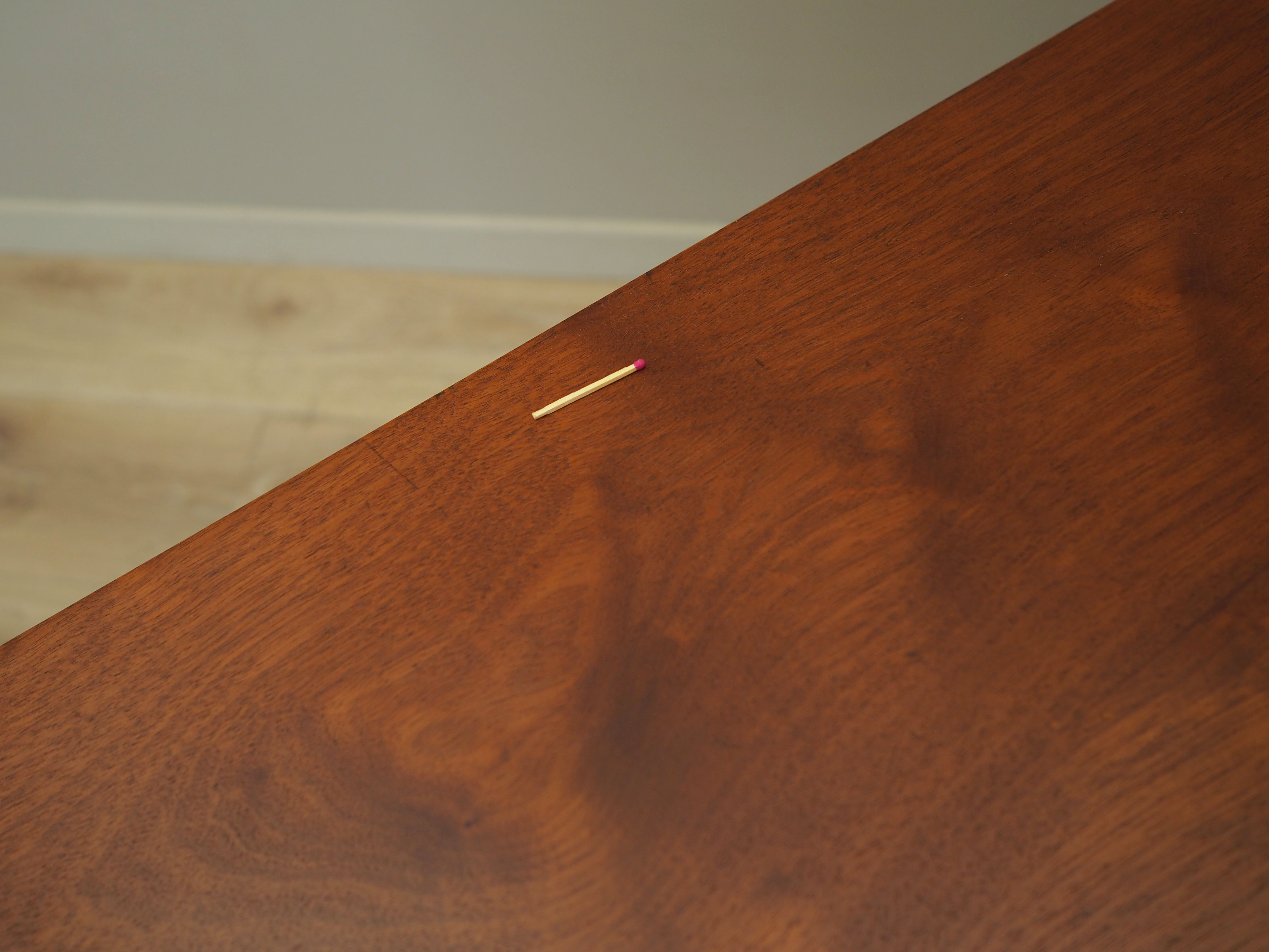 Bureau en teck, design danois, années 1970, production: Danemark