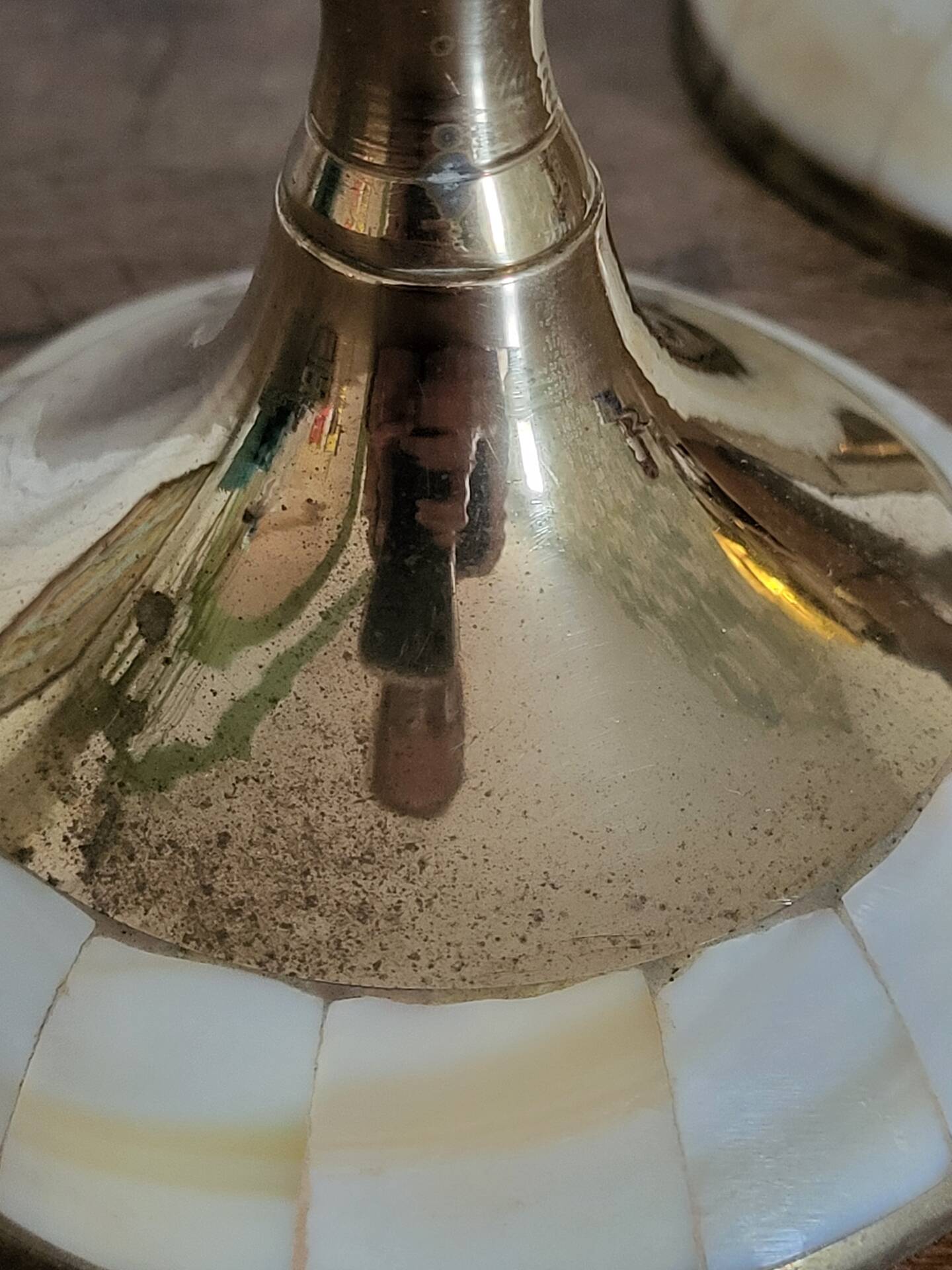Mother-of-pearl candle holders