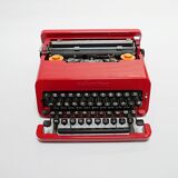 ETTORE SOTTSASS AND PERRY KING Typewriter Valentine Olivetti 1970 1980 came