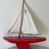Voilier de bassin anglais Star'Yacht rouge, modèle SY2, années 50-60